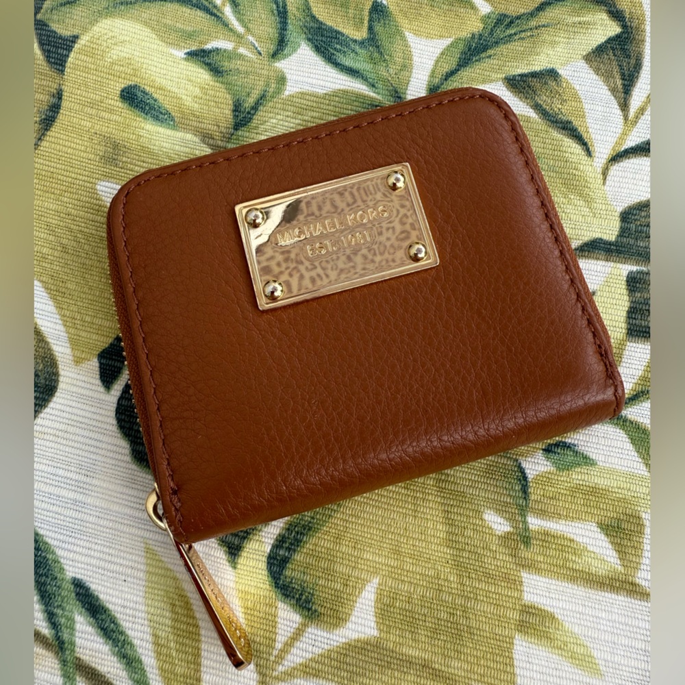 Michael Kors Tan Leather Zip Wallet
